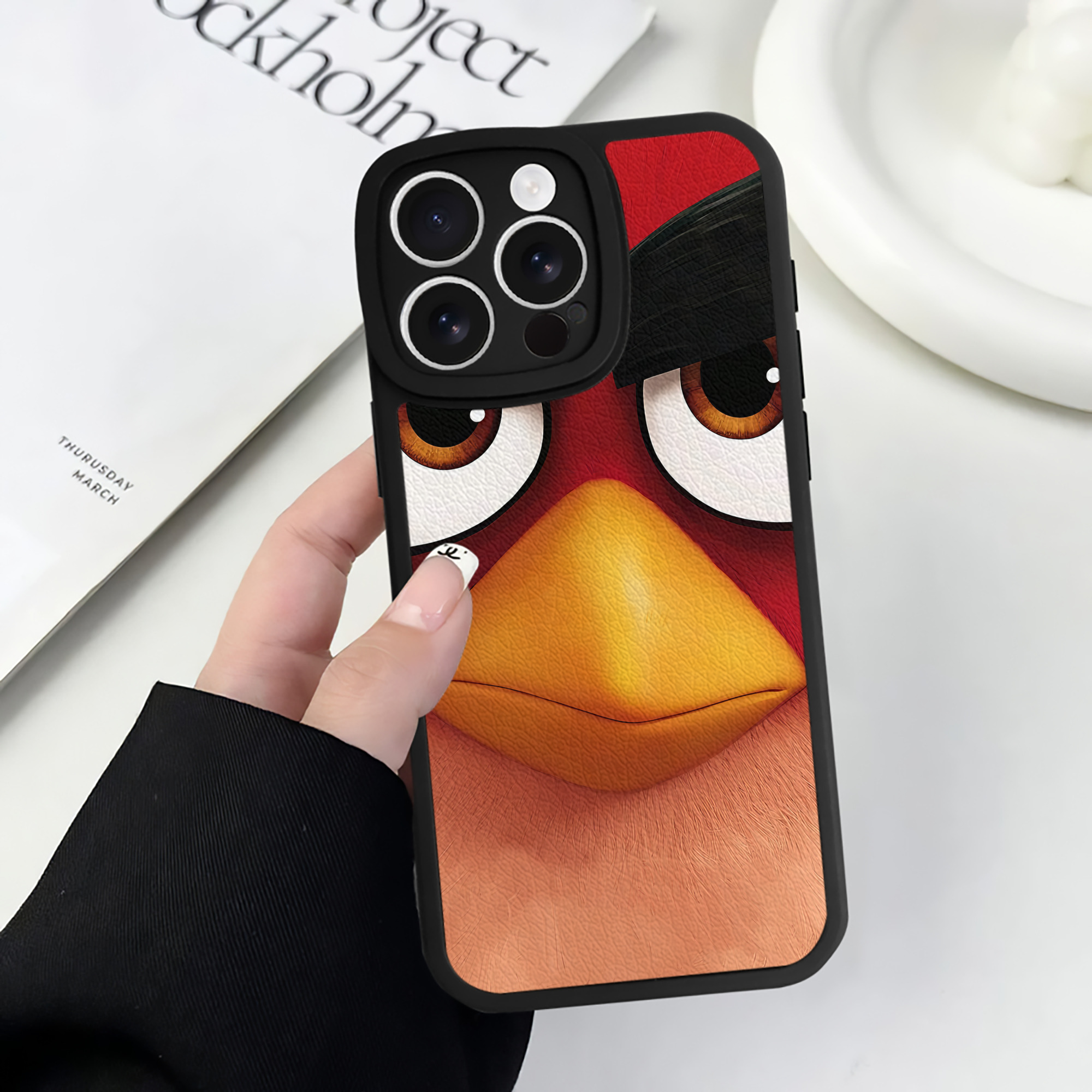 （画像用） Angry Birds アングリーバード 【iPhone 16シリーズ対応】シリコンスマホケース（レザー調） 材質：シリコン